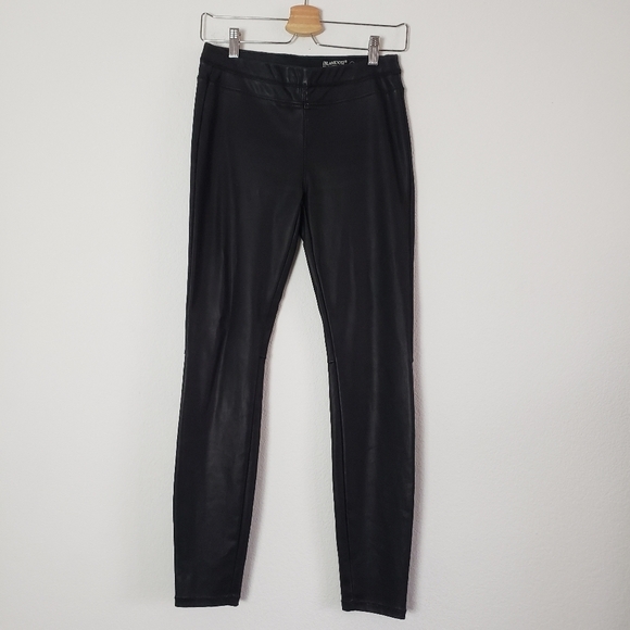 Blank NYC pull on faux leather leggings - Picture 14 of 15